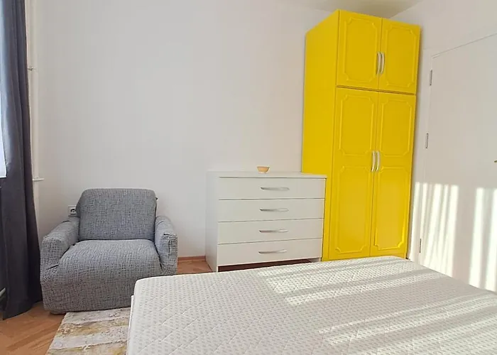 Downtown Apartment