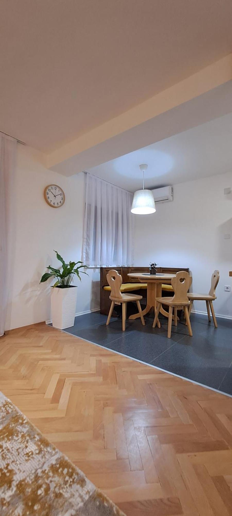 Downtown Apartment